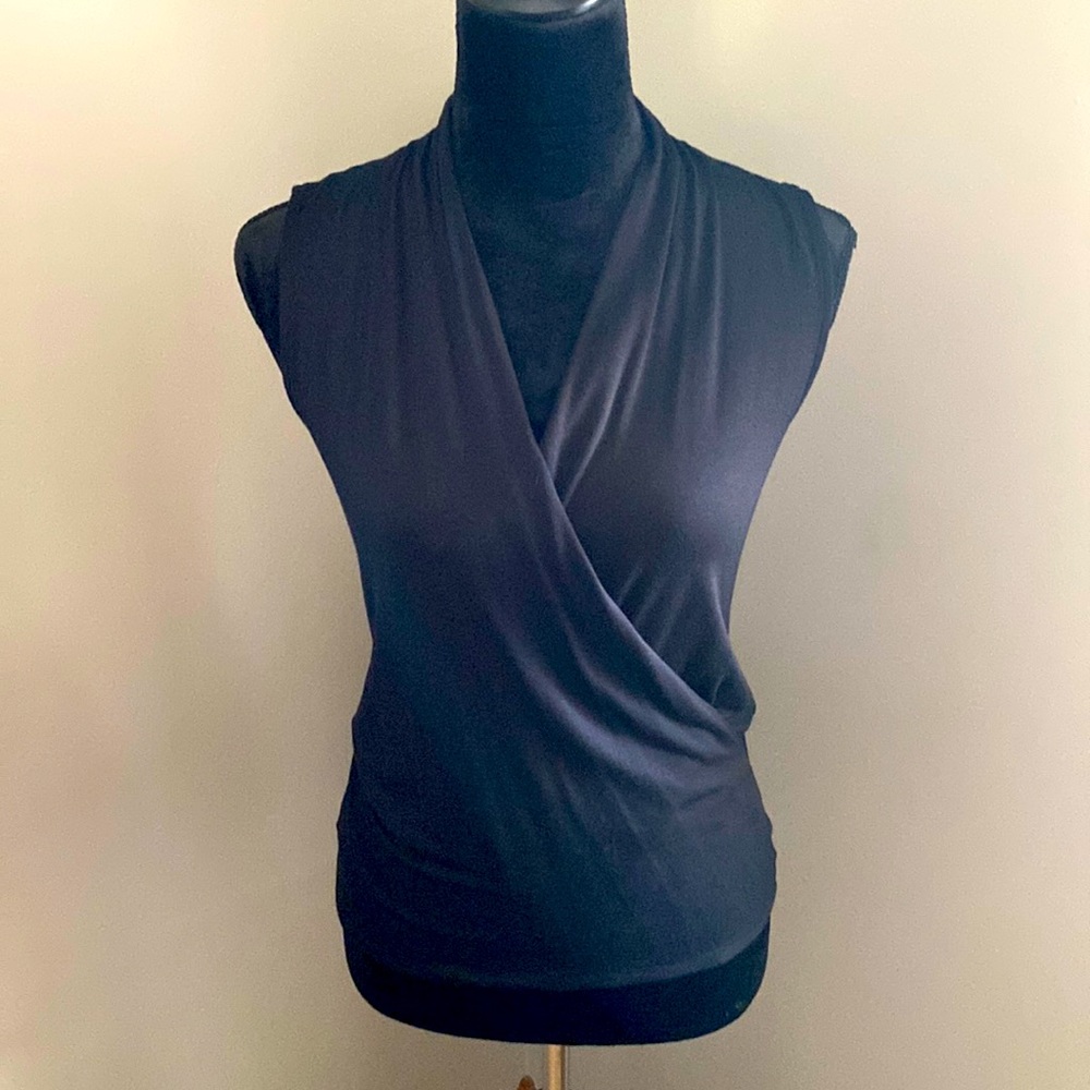 Banana Republic threadsoft tank XS